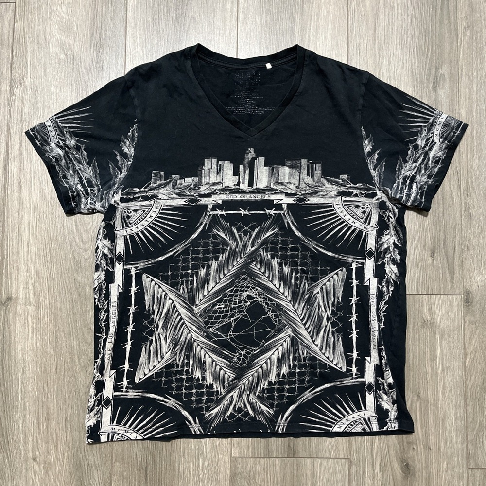 Guess Short Sleeve T-Shirt Mens L Black Cotton V-Neck LA Skyline Graphic